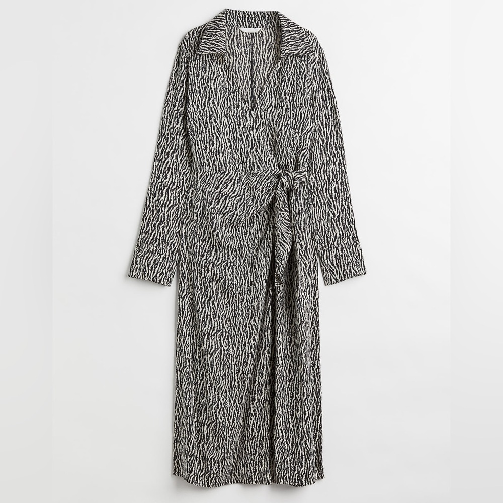 Black and White Patterned Wrap Midi/Maxi Dress